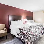 Red Roof Inn Cadiz