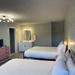 Moon River Marina & Resort