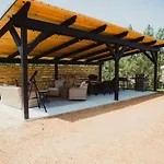 The Skinner, Luxury Safari Tent