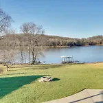 Hot Tub, Dock And Views Waterfront Home In Cadiz!