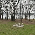 Tucked Away On The Ridge - Quiet Fall Lake Retreat