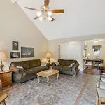 Our Triggwood - Serene 5 Bedroom Retreat
