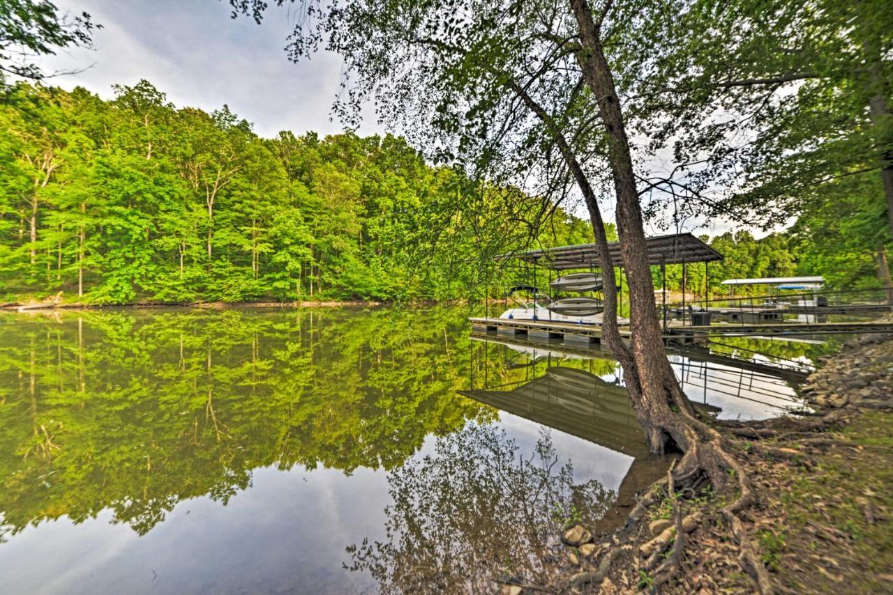 Barkley Private Dock, Kayaks, Fire Pit! * Cadiz