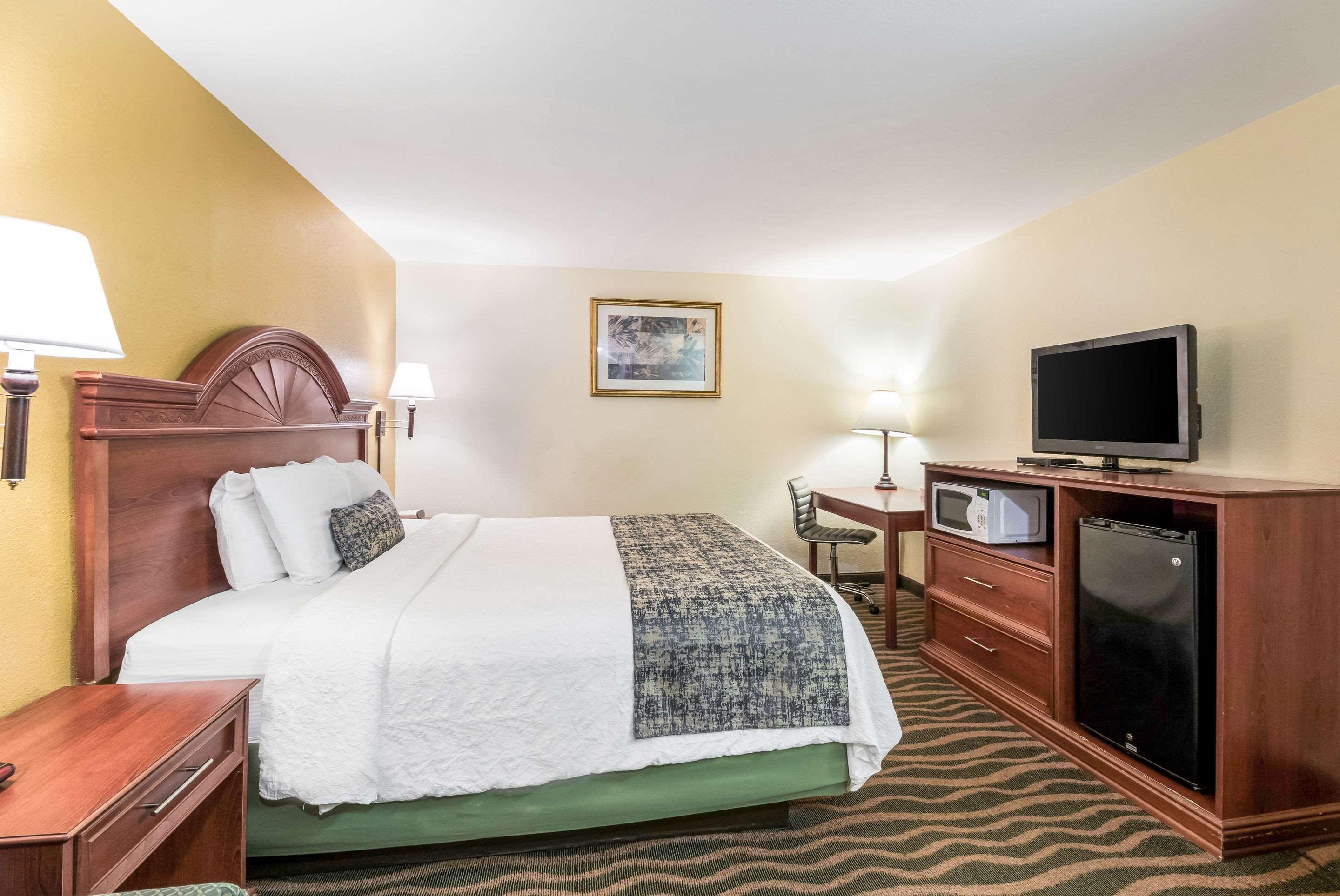 Hotel Rodeway 2*