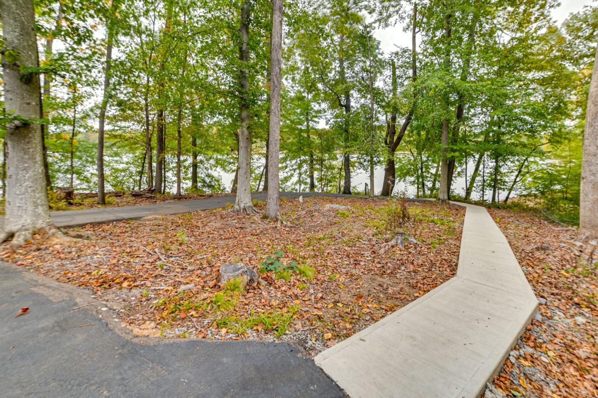 Family-friendly Escape With Deep Water Dock! Holiday home