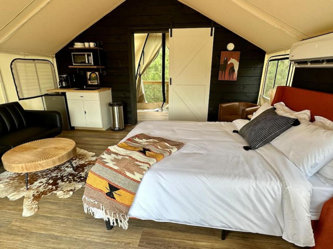 The Drury, Luxury Safari Tent Luxury tent Cadiz