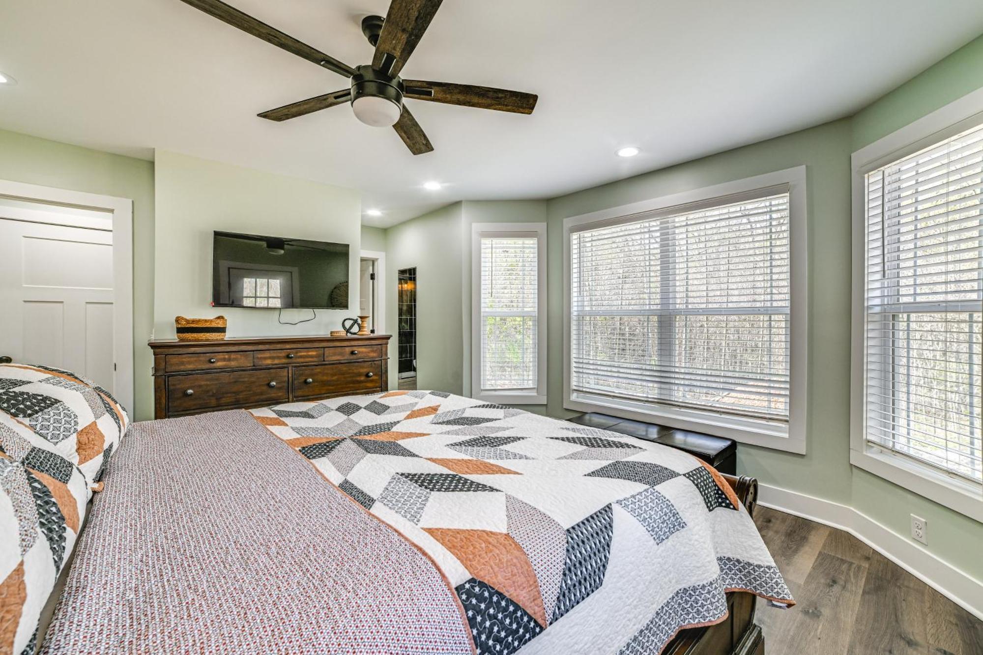 Holiday home 4 Mi To Barkley Pet-friendly With Hot Tub Cadiz