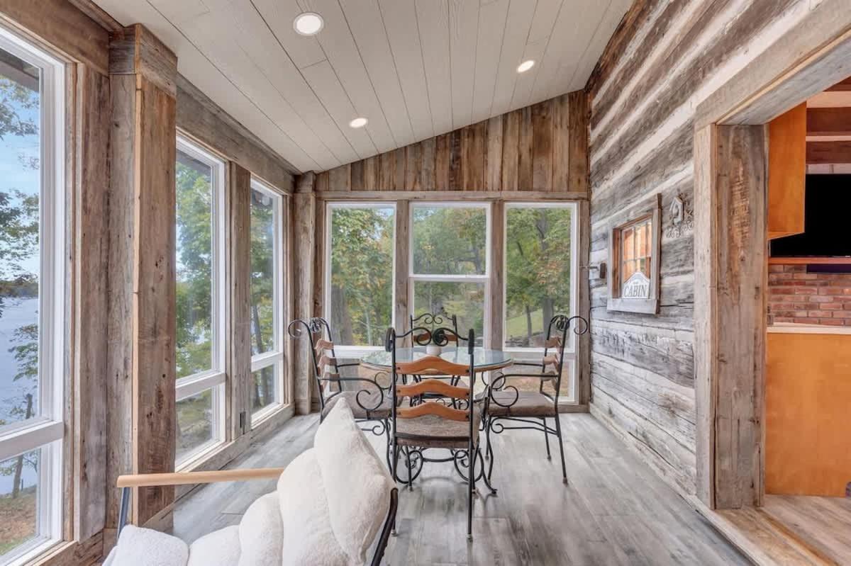 Holiday home Hickory Haven - Stunning Views - Private Dock *
