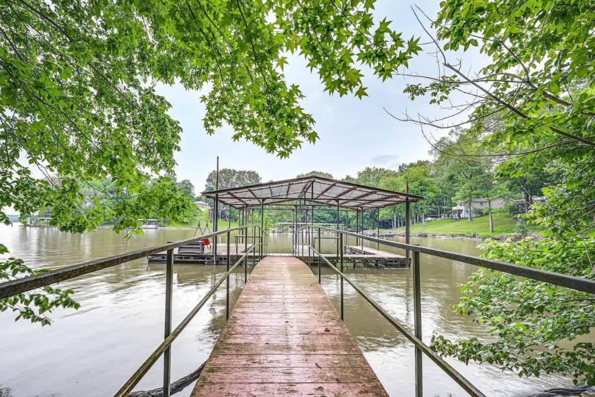 Delma's Haven In - Deck & Access Holiday home