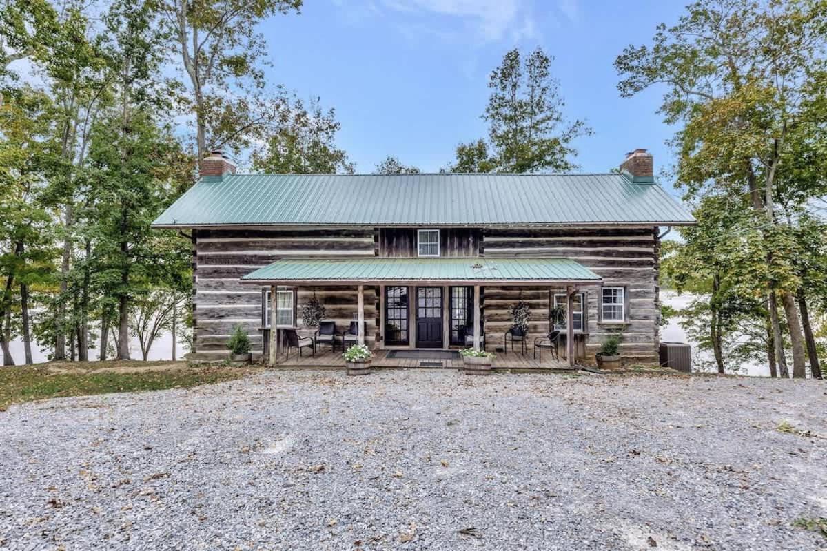 Hickory Haven - Stunning Views - Private Dock