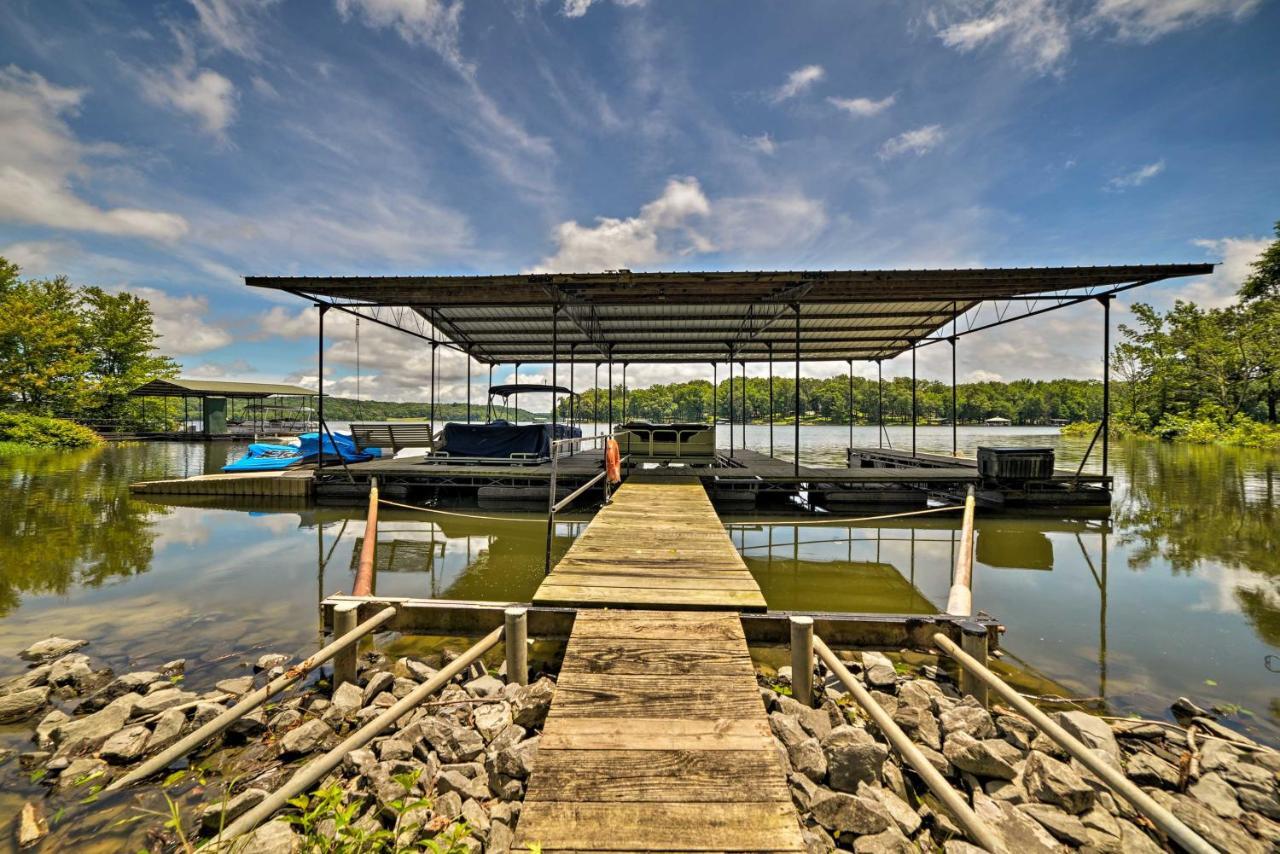 Holiday home Waterfront Barkley With Deck And Fire Pit! Cadiz