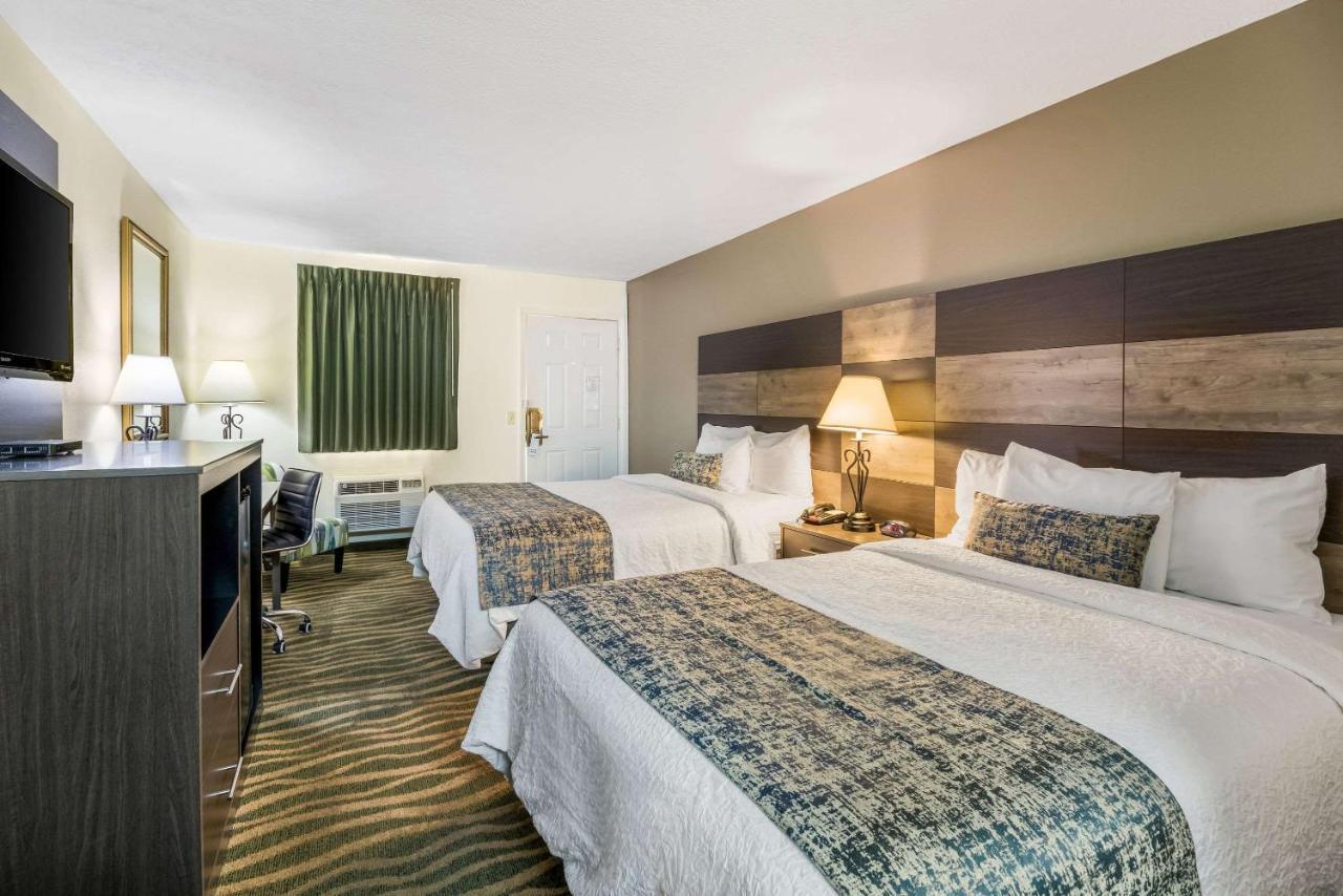 Inn Rodeway 2*