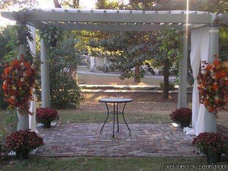 Hotel Futrell House